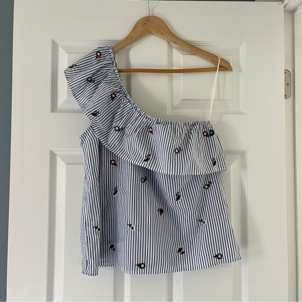 Sold yard sale Abercrombie & Fitch One Shoulder Striped Blouse Floral Embroid - Picture 1 of 5